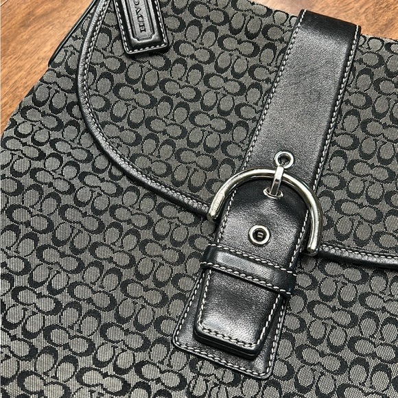 Vintage Coach Soho Signature Shoulder Bag and Wallet - Picture 2 of 9